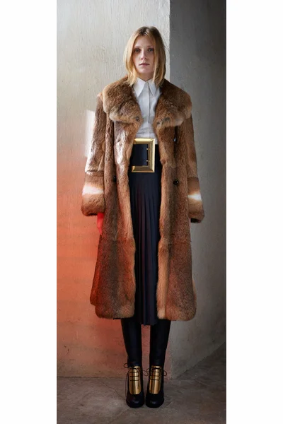 Look 17